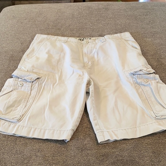 Old Navy men’s shorts: size 36 - Picture 1 of 4
